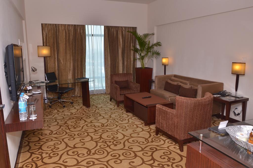 Country Inn & Suites By Radisson, Sahibabad Ghaziabad Exterior photo