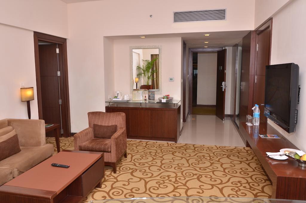 Country Inn & Suites By Radisson, Sahibabad Ghaziabad Exterior photo